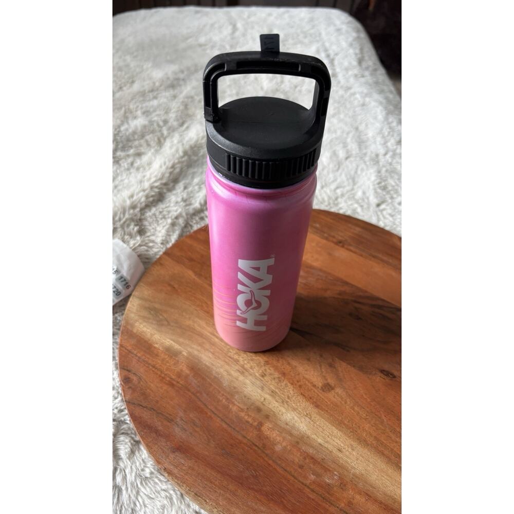 Hoka Rincon Wide Mouth Water Bottle, likely in a 30oz size